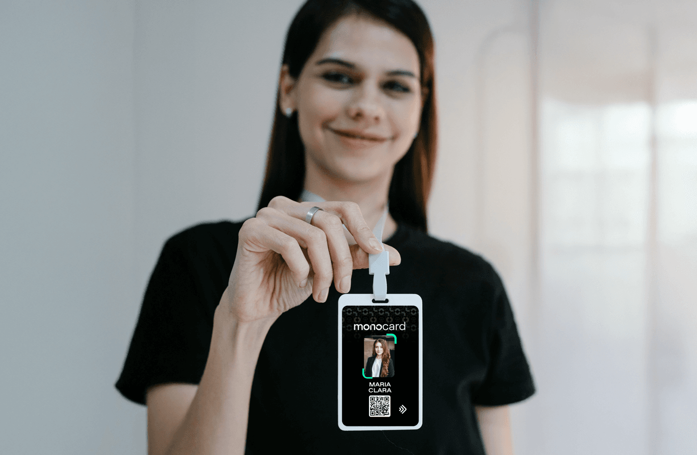 É obrigatório usar crachá de identificação no trabalho?